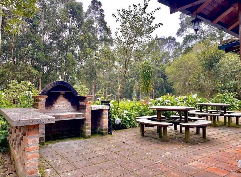 Hacienda San Juan De La Vega Bed & Breakfast Otavalo Luaran gambar